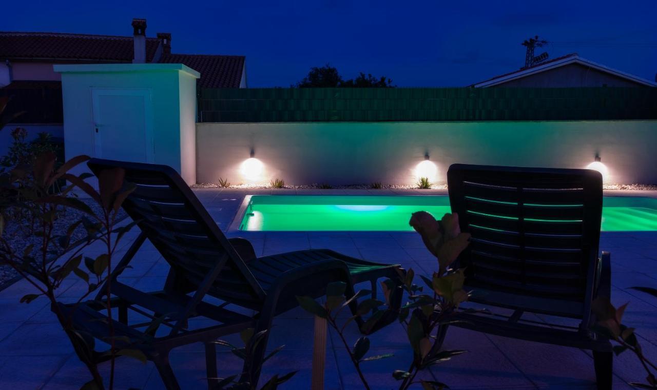 Holiday Home Volta Rakalj ภายนอก รูปภาพ